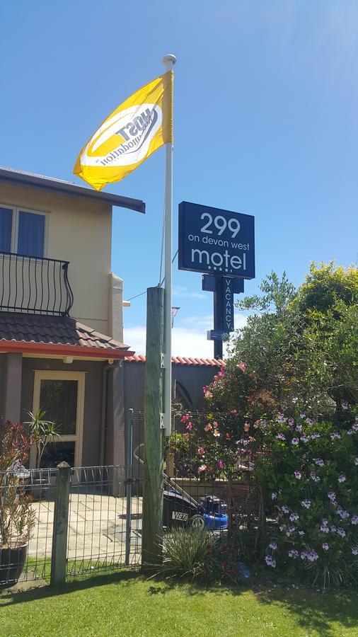 299 On Devon West Motel New Plymouth Exterior foto